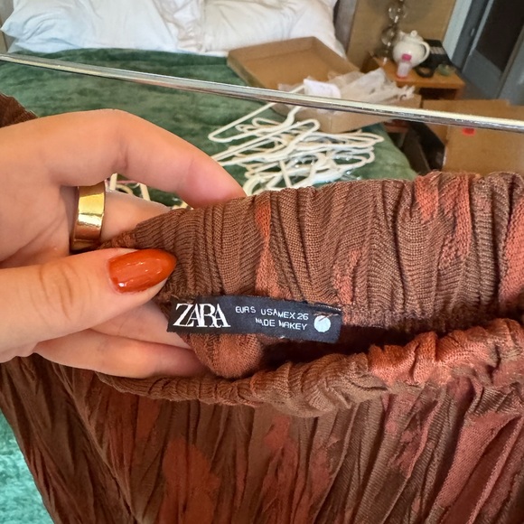 Zara Brown Patterned Skirt Small - Picture 3 of 3